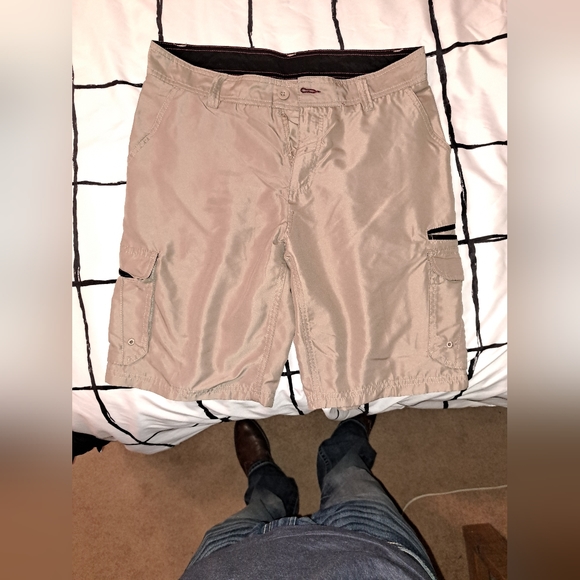 Burnside Shorts - Picture 1 of 6